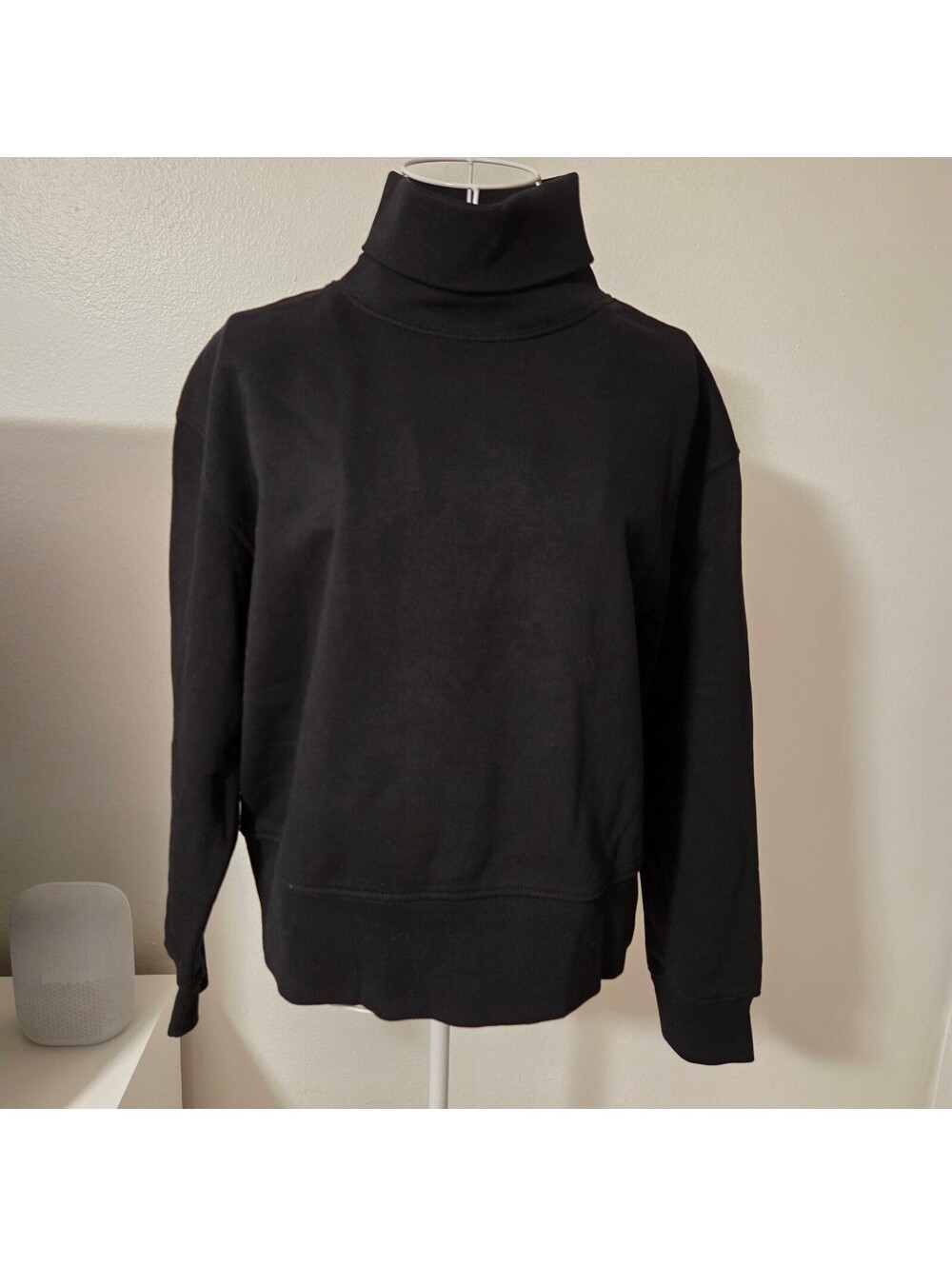 Piombo Women's Black Turtleneck Pullover Sweatshirt Size S